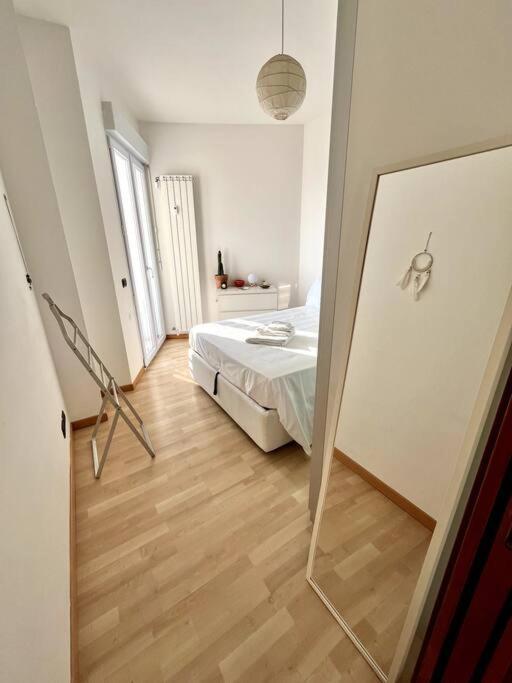 Casa Solymar Apartman Vallecrosia Kültér fotó