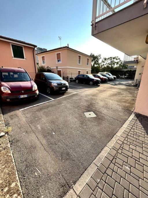 Casa Solymar Apartman Vallecrosia Kültér fotó