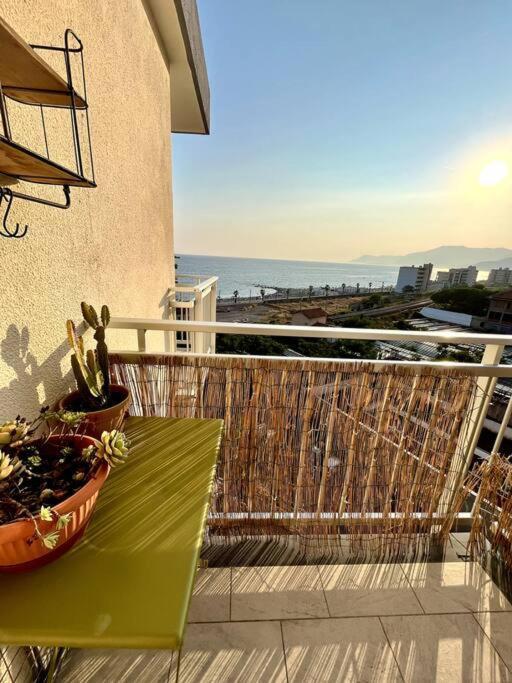 Casa Solymar Apartman Vallecrosia Kültér fotó
